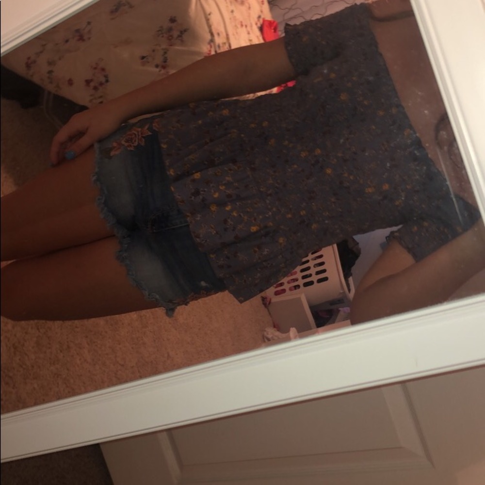 Blouse with flare bottom